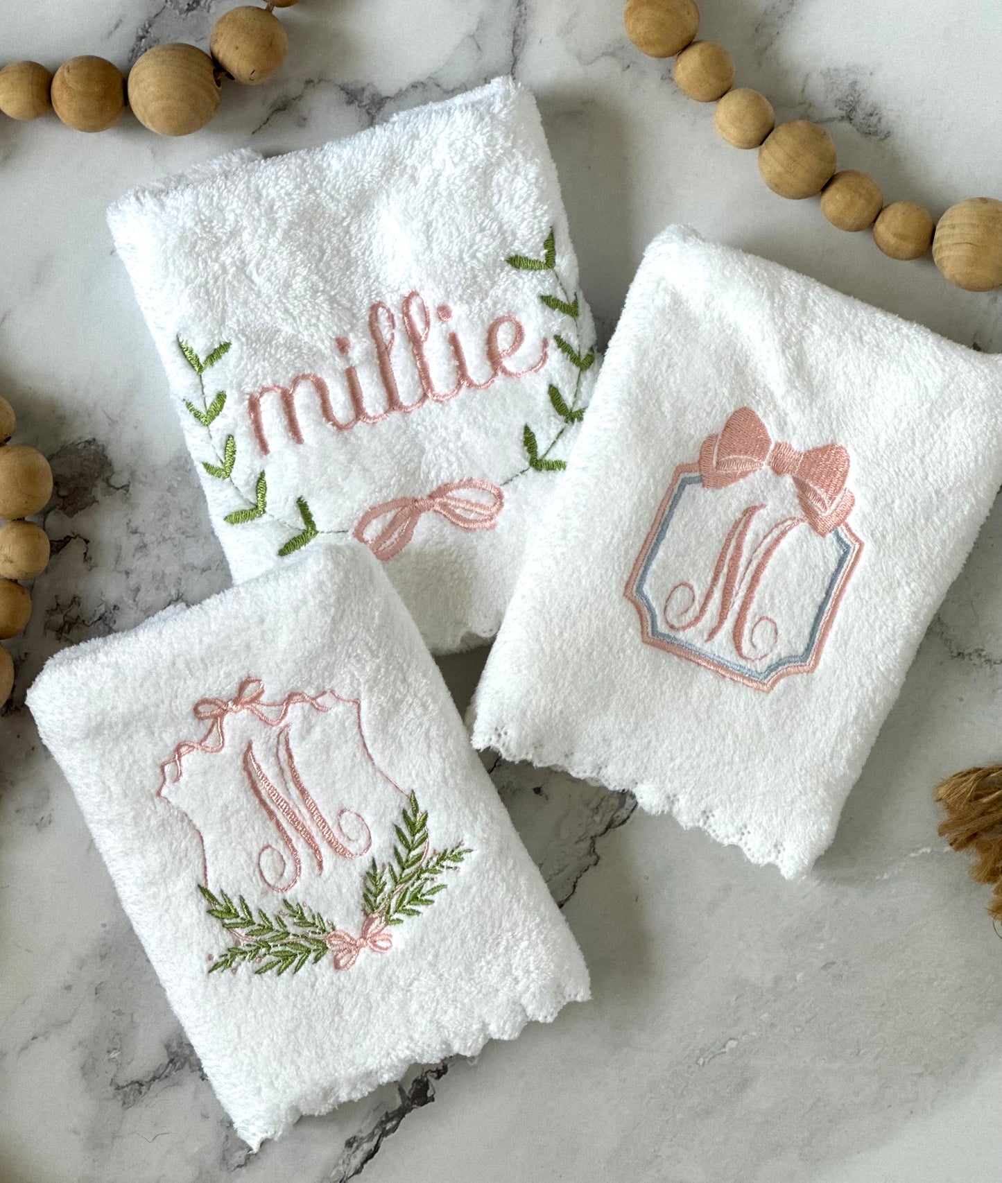 Scalloped Ultra Soft Burp Cloths